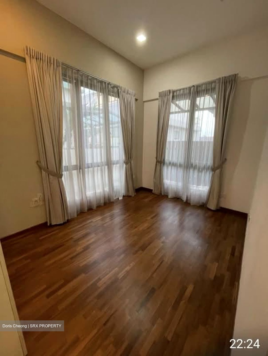 Serangoon Garden Estate (D19), Terrace #558160481